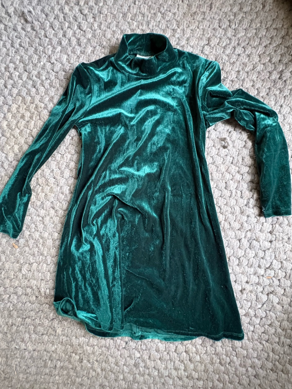 Vintage Velvet Long Sleeve Dress - Emerald Green